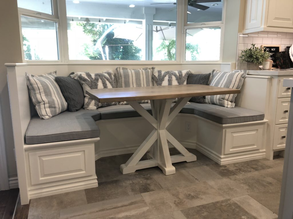 Mont Cove rectangle