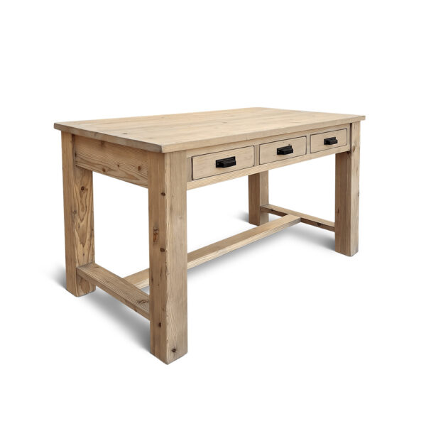 Farmhouse Style Kitchen Islands