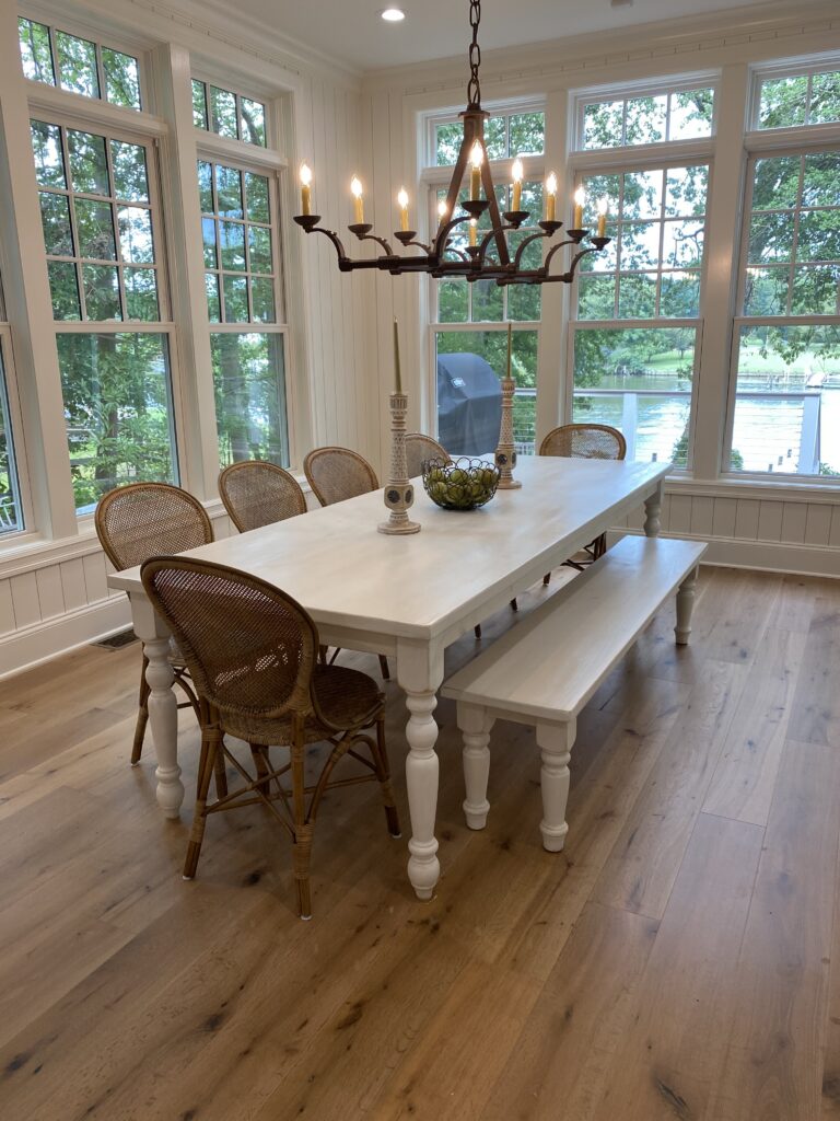 Devonshire Farmhouse Table - Bright White Lightly Distressed Finish