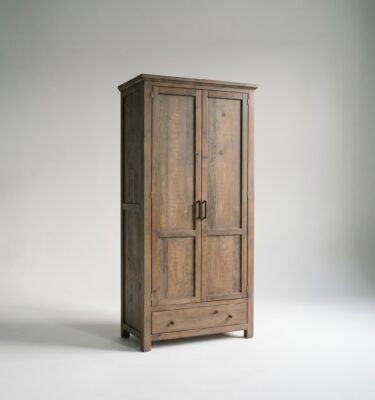 Bookcases/Cabinets