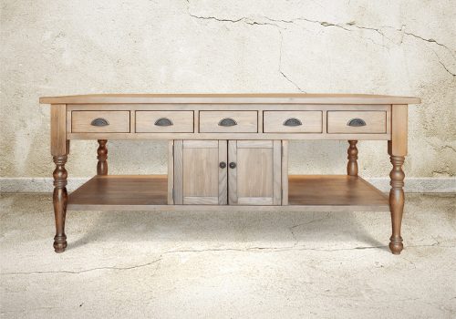 Farmhouse Style Kitchen Islands